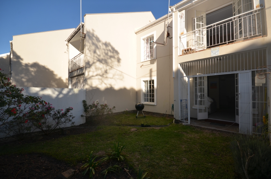 3 Bedroom Property for Sale in Bonza Bay Eastern Cape
